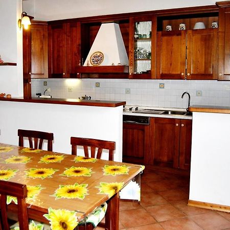 הוילה רג'לו Agriturismo La Ripa מראה חיצוני תמונה